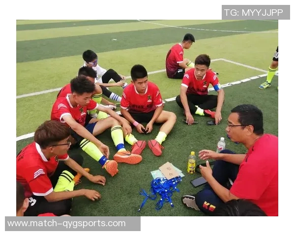 天津U20足球队奋勇争先努力拼搏展现青春风采与竞技精神 天津U20足球队奋勇争先努力拼搏展现青春风采与竞技精神